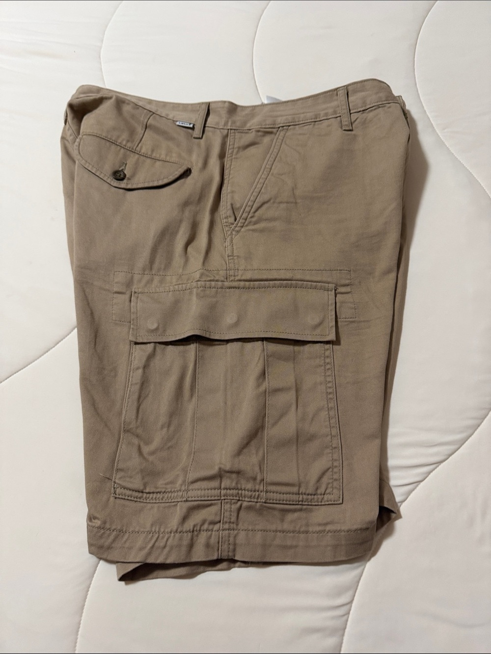 Levi's Men's Cargo Shorts in Khaki Brown - Picture 6 of 6
